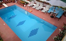 Villa In Panorama, Thessaloniki, With A Swimming Pool. Host: Mr. George